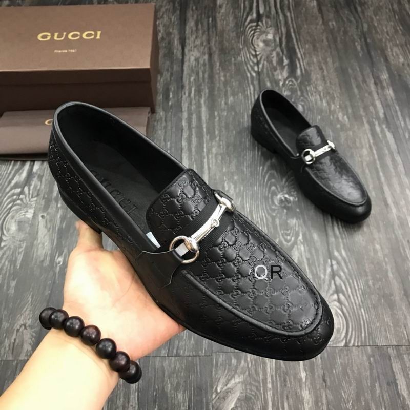 Gucci Men's Shoes 590